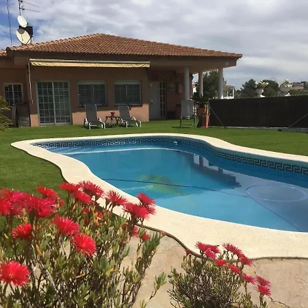 Vama House